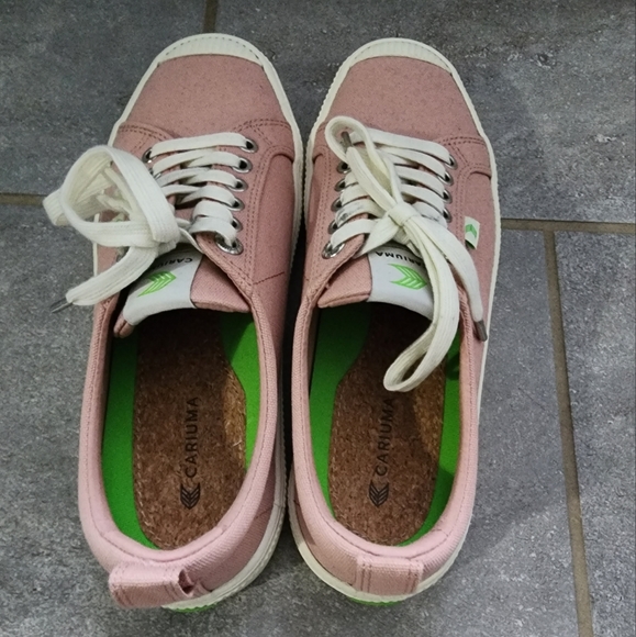 Cariuma canvas sneakers - Picture 4 of 4